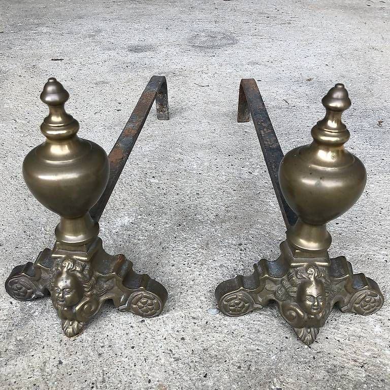Camini: Paire de chenets – Usato da Chéserex venduto da Christianjohr