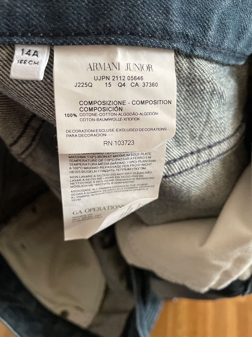 Armani Jeans: Armani Junior Jeans - NEU – Nuovo e nell'imballaggio originale da Winterthur venduto da LaManoDeDioz 1