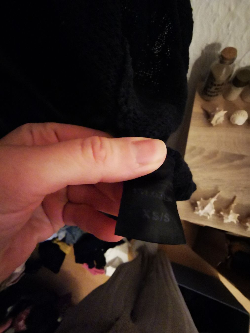 Jacken: Schwarze Strickjacke Gr. XS/S – Gebraucht aus Balsthal von Leila_Luna 1
