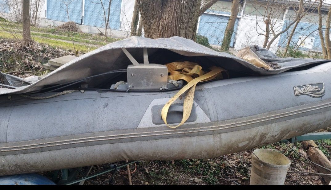 Barche: Schlauchboot 8 PS mit Motor und Anhänger – Usato da Zuzwil SG venduto da speedfire75 5