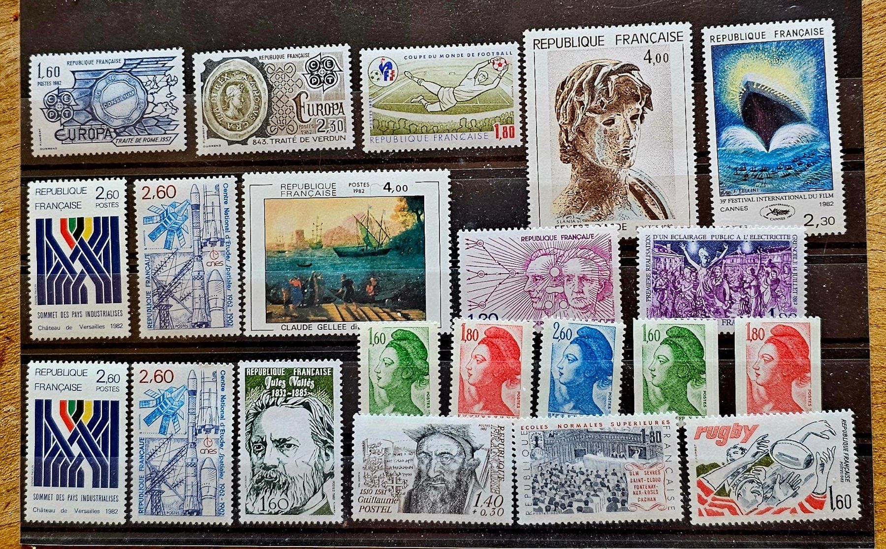 Alle Briefmarken: FRANCE timbres neufs **, 1982 – Neu (gemäss Beschreibung) aus Les Valettes von Nuba1