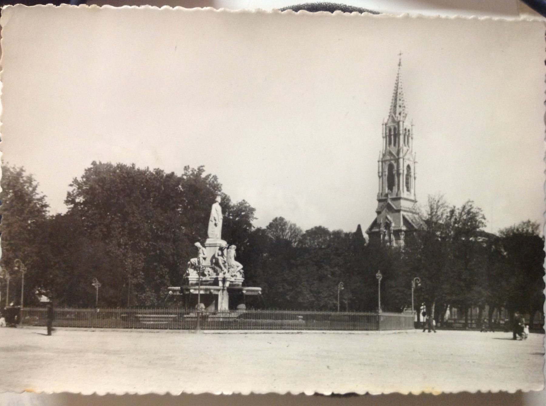 Ansichtskarten: Carte Postale - Fance - Nimes – Gebraucht aus Le Brassus von cinema13