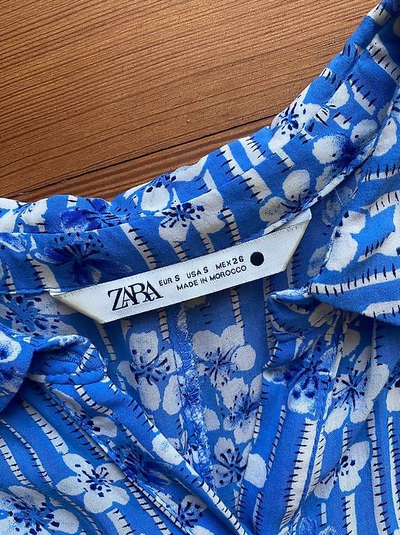 Zara Vestiti: Fliessendes geblumtes Sommerkleid – Usato da Aarau venduto da lacrimara 1