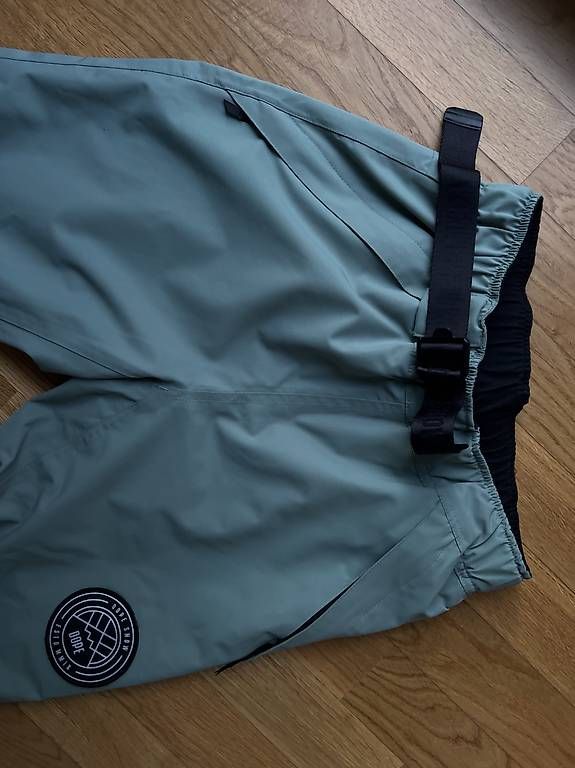 Pantaloni: Dope Skihose – Usato da Neuendorf venduto da Lascart 2