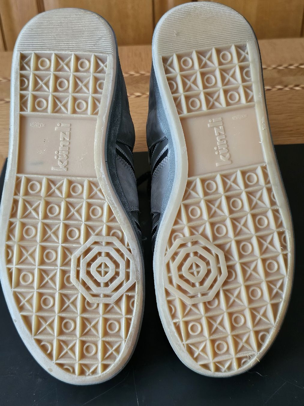 Künzli Scarpe da uomo: Künzli Gesundheitsschuhe – Usato da Heldswil venduto da Alesund89 3