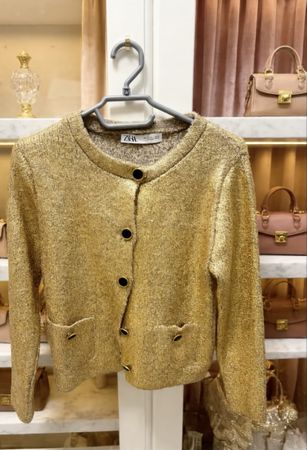 ZARA Strickjacke / Cardigan Gold Metallic im Chanel-Stil