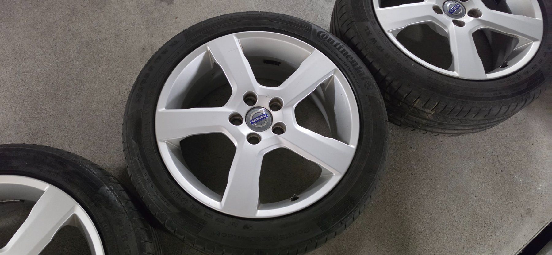 Volvo Pneus & Roues: Original Volvo Radsatz "Cratus" – Neuf (Voir description) à Merligen par SwissMini27 2