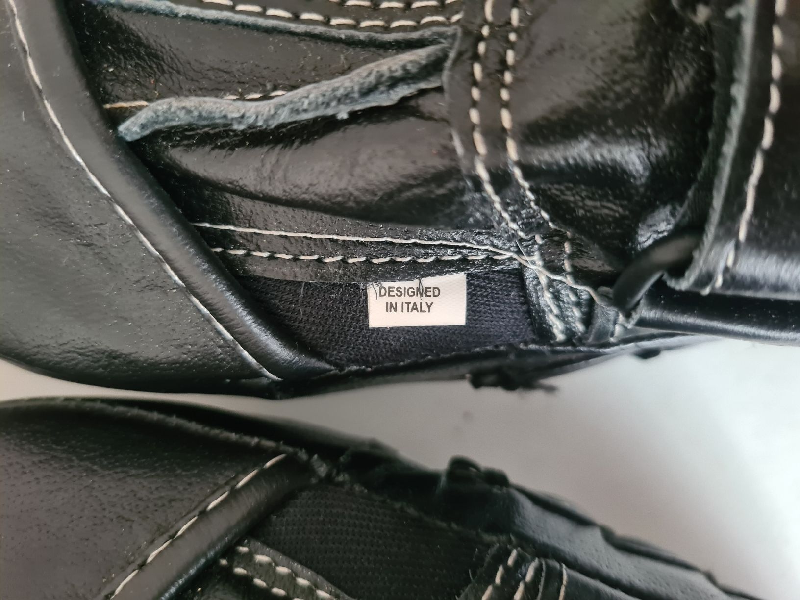 Guanti & manicotti: Boxhandschuhe – Usato da Waldkirch venduto da Hypertenuse 2