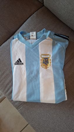 Sehr schönes, neuwertiges Argentina Fussball Shirt.