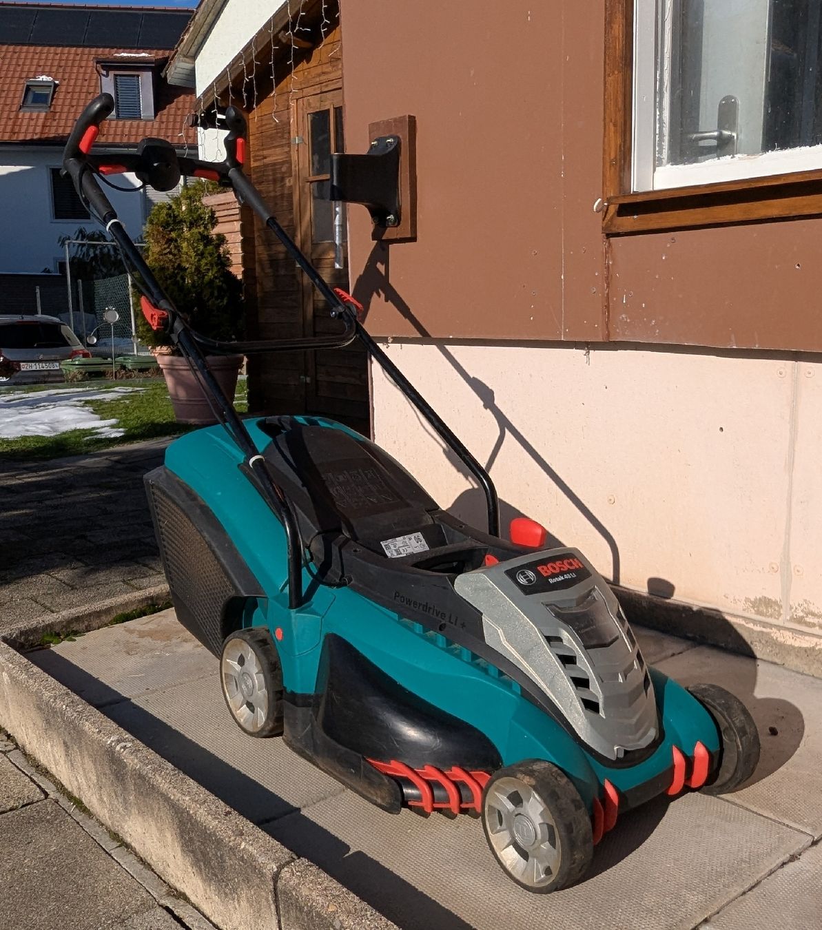 Bosch Tagliaerba: Bosch Rotak 43 Li – Usato da Oberengstringen venduto da Motom1 1