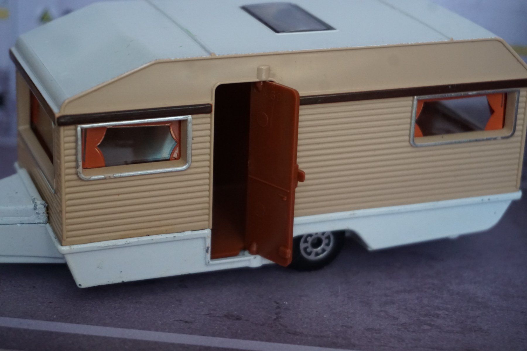 Matchbox Modellautos: Matchbox SK Europa Caravan ALT COOL !!!!!!!!!!!!!!!!!!!! – Gebraucht aus Reiden von Doppeldecker69 4