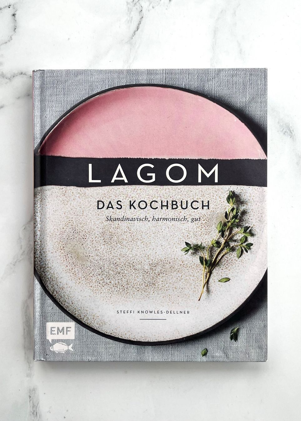 Libri: Lagom Das Kochbuch von Steffi Knowles-Dellner – Nuovo (secondo la descrizione) da Zürich venduto da berthy