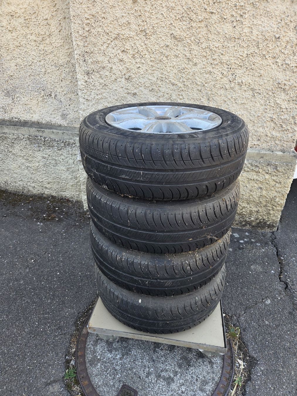 Ford Jantes: Felgen Ford Fiesta – D'occasion à Buch am Irchel par AR15PRO