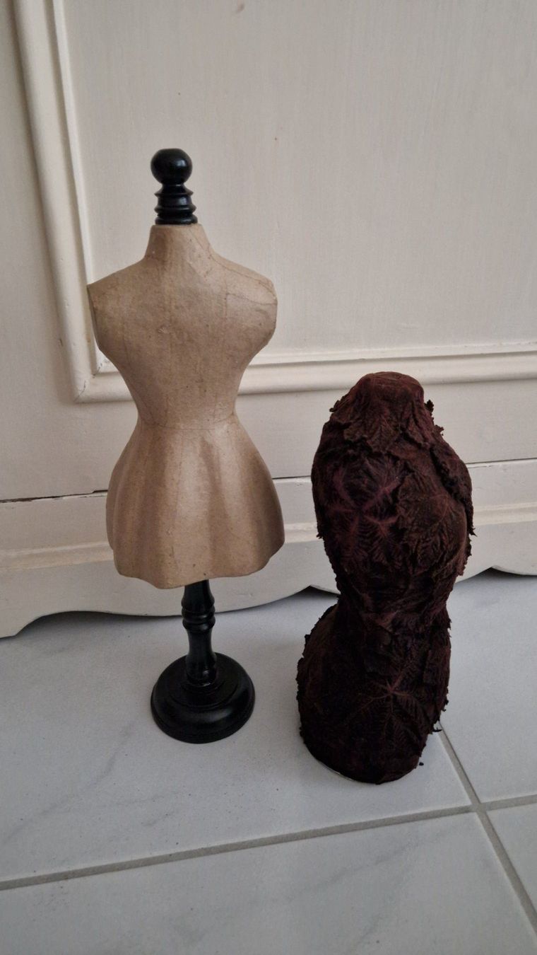 Ladenausstattungen & Messebau: Schneiderbüste Deko Torso – Gebraucht aus Rütihof von Teddy1985 1