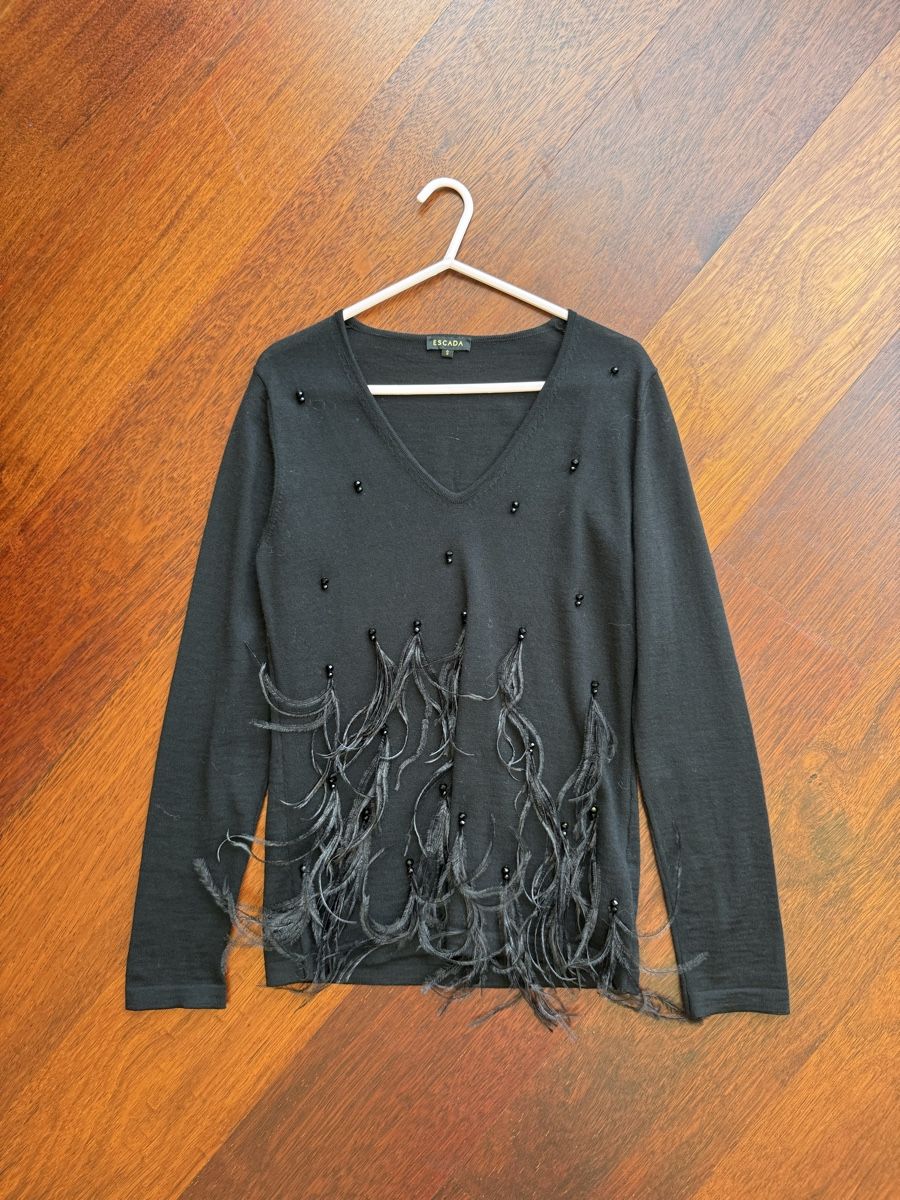 Escada Maglioni & Felpe: Pull noir Escada taille - S  – Nuovo (secondo la descrizione) da Genève venduto da iry_67wr 1