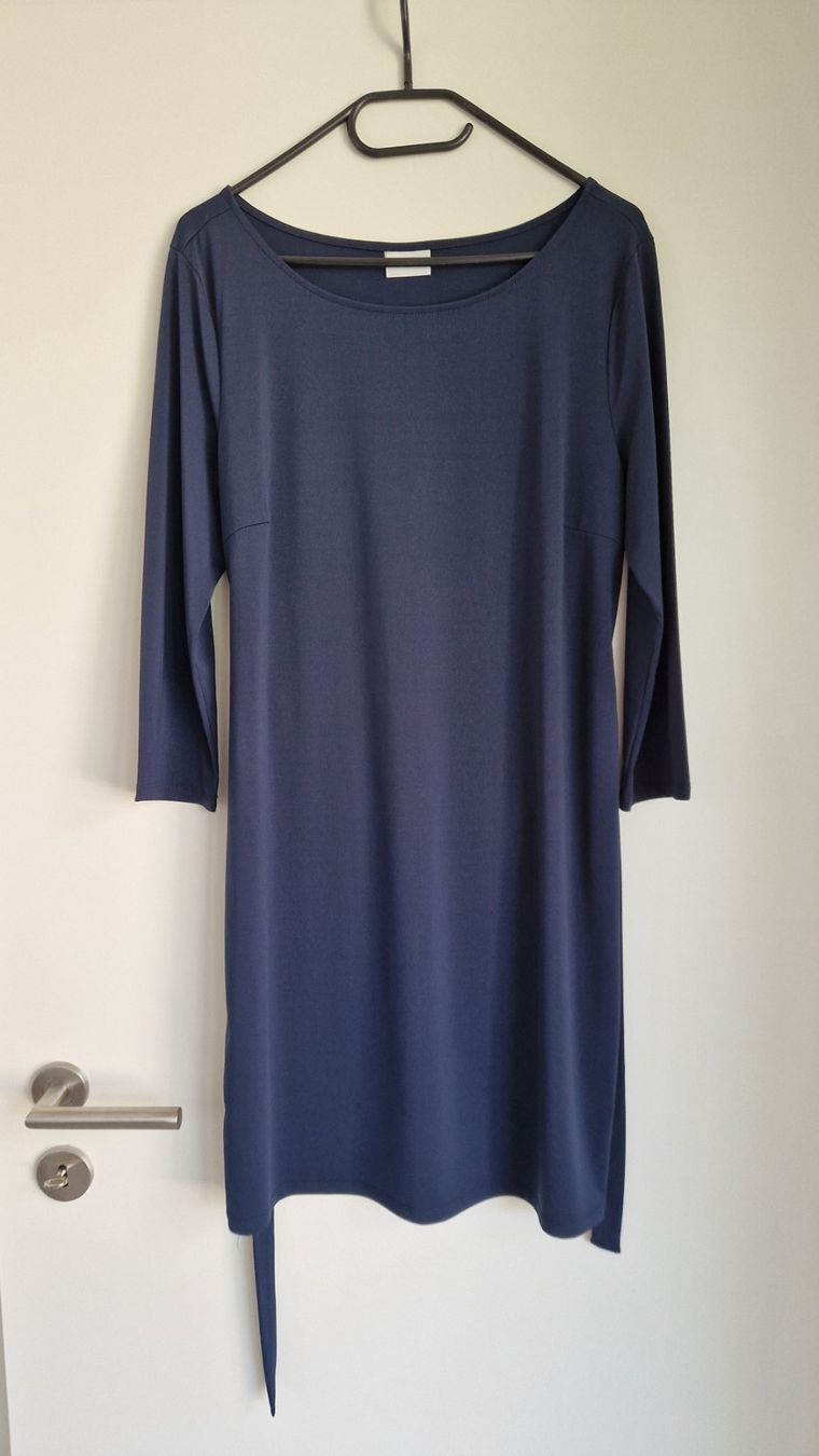Vila Vestiti: Casual-Kleid VILA dunkelblau Gr.L – Usato da Aarau Rohr venduto da HappyKoala 1