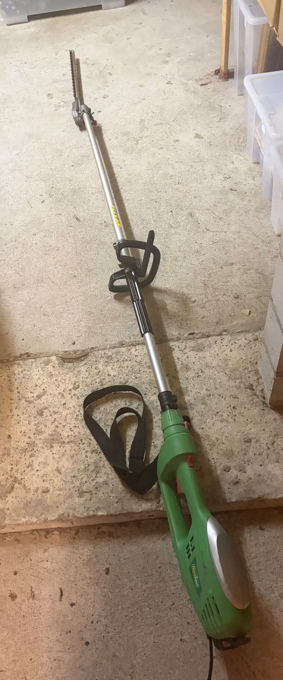 Tutte le macchine: Langstiel-Heckenschere – Usato da Freidorf TG venduto da ibipatria