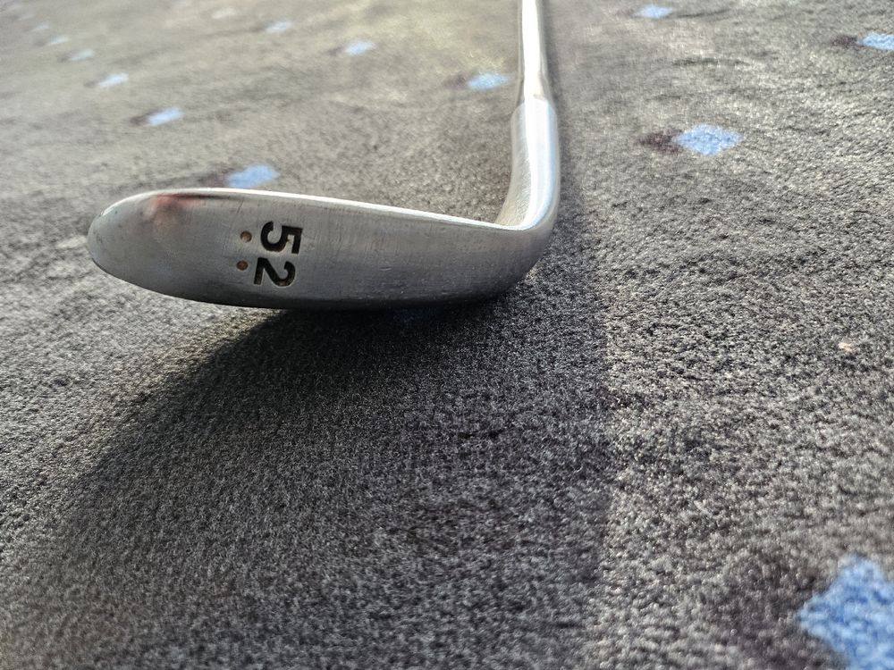 Wedge 52° Cleveland CG15 Gaucher - La maison du golfeur