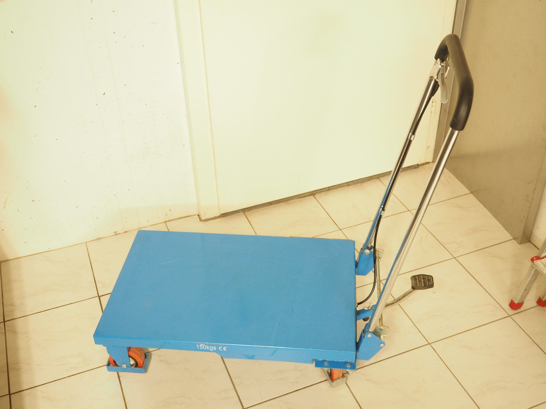 Tous les outils: Scheerenplatform-Wagen – D'occasion à Arboldswil par Alexis46 6