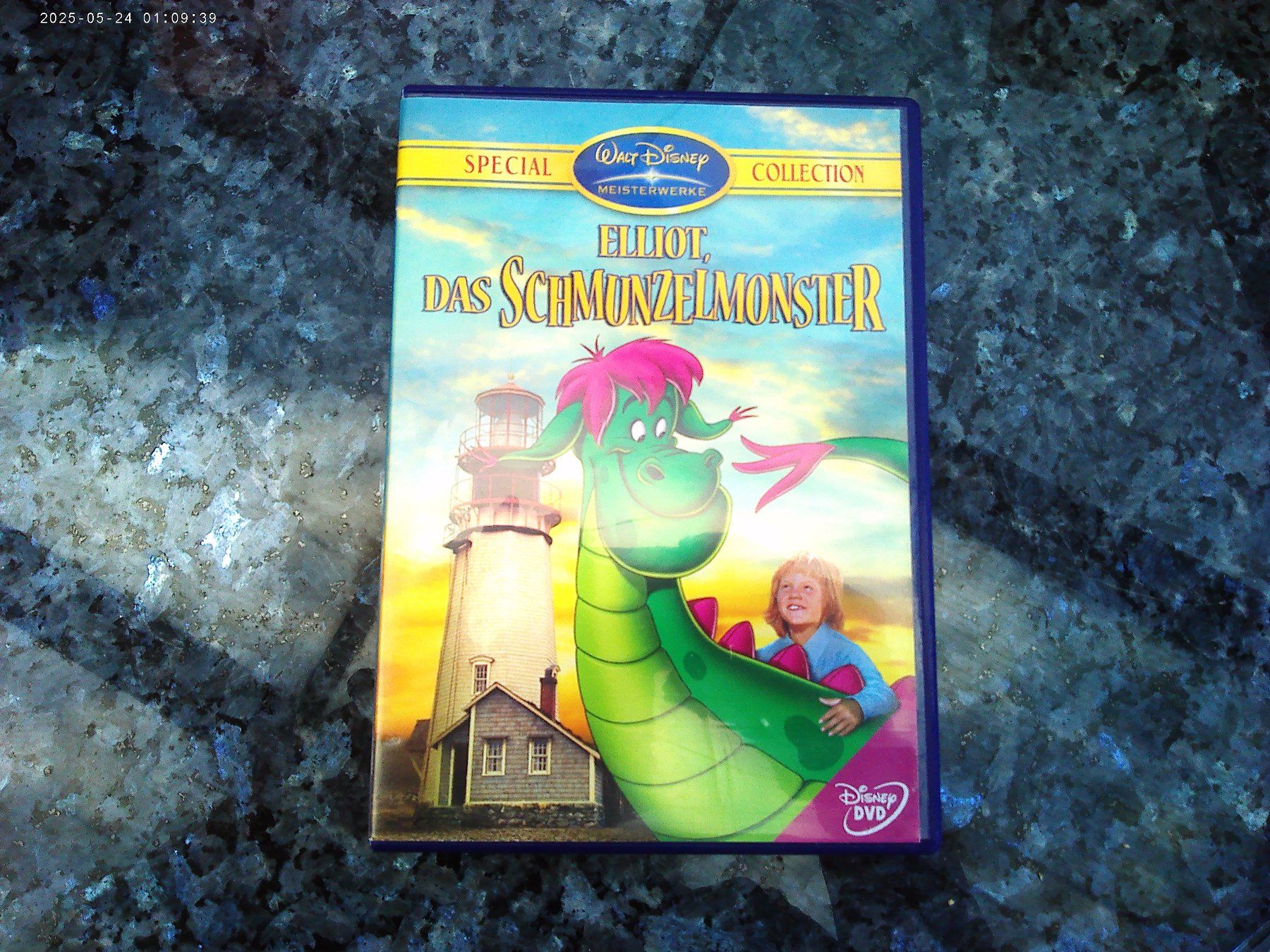 Tutti i DVDs: DVD : Elliot, das Schmunzelmonster – Usato da reitnau venduto da Sib7