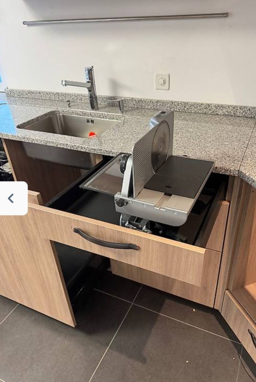 Cucine complete: Ausstellungsküche der Marke Schmidt – Nuovo e nell'imballaggio originale da Zunzgen venduto da Fleksi 4