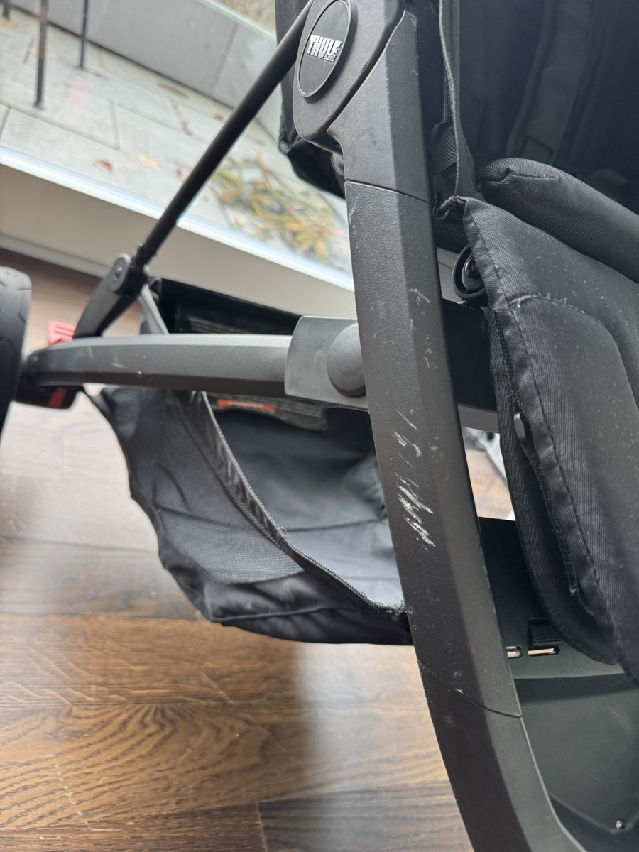 Thule Kinderwagen: THULE Spring schwarz – Gebraucht aus Küsnacht ZH von BSH1983 3