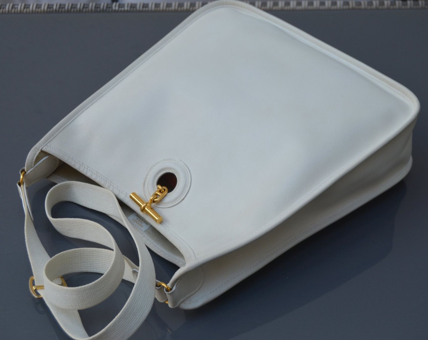 Hermès Taschen für Damen: Hermès Vespa Tasche  / sac 28 cm – Gebraucht aus Collonges von Auganien 4