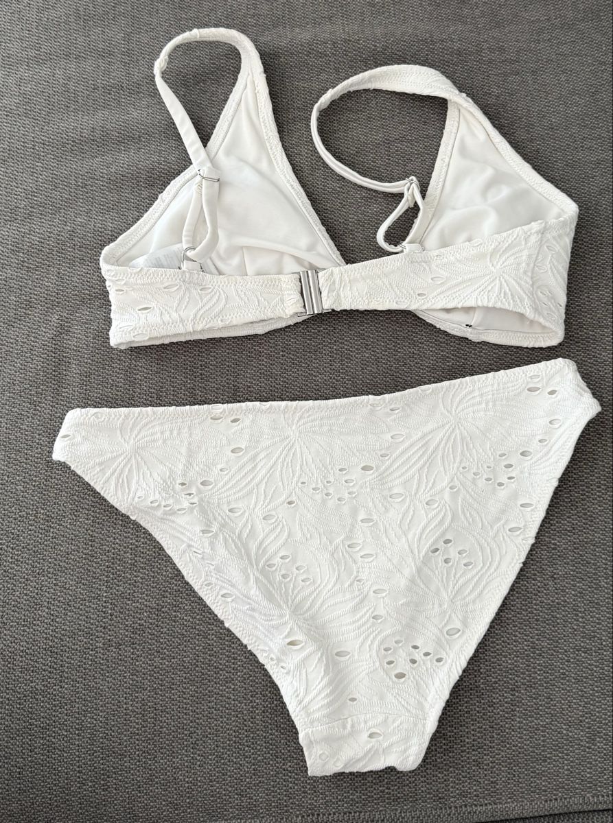 H&M Badekleider & Bikinis: H&M Bikini white EUR 36 – Gebraucht aus Buchs AG von sxf96 1