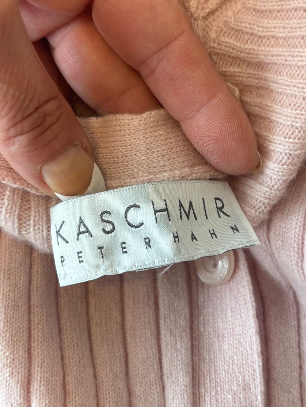 Peter Hahn Jacken: Peter Hahn Strickjacke 100% Cashmere – Gebraucht aus St. Margrethen SG von dijanaO 7