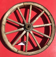 Antikes Wagenrad (66 cm) mit wunderbarer Patina
