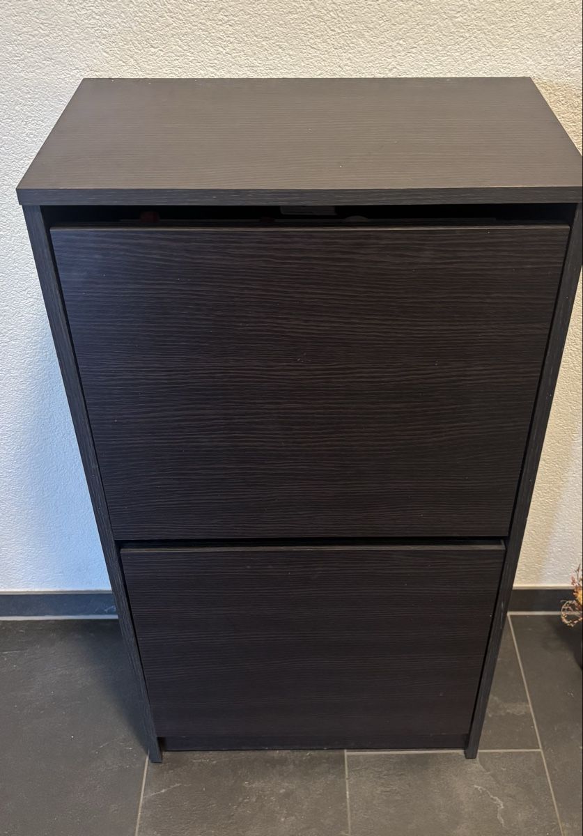 Commodes: Shoe cabinet – Neuf (Voir description) à Bern par cia_6q9y