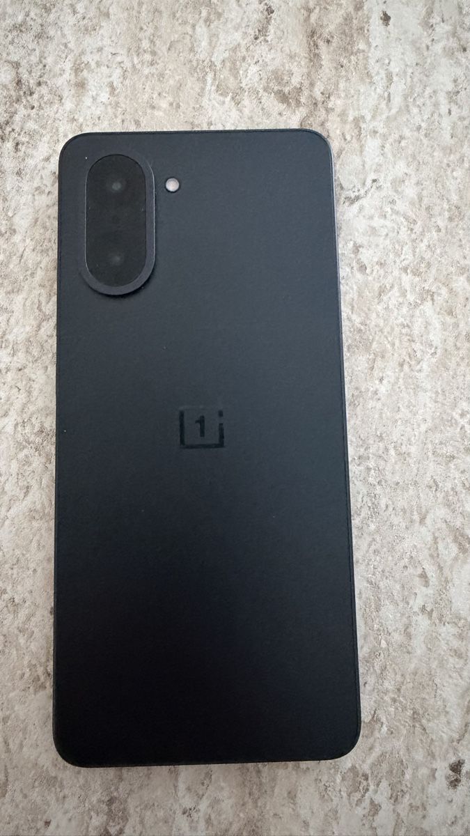 OnePlus Portables: OnePlus Nord CE5 – Neuf (Voir description) à Sion par N__V 1