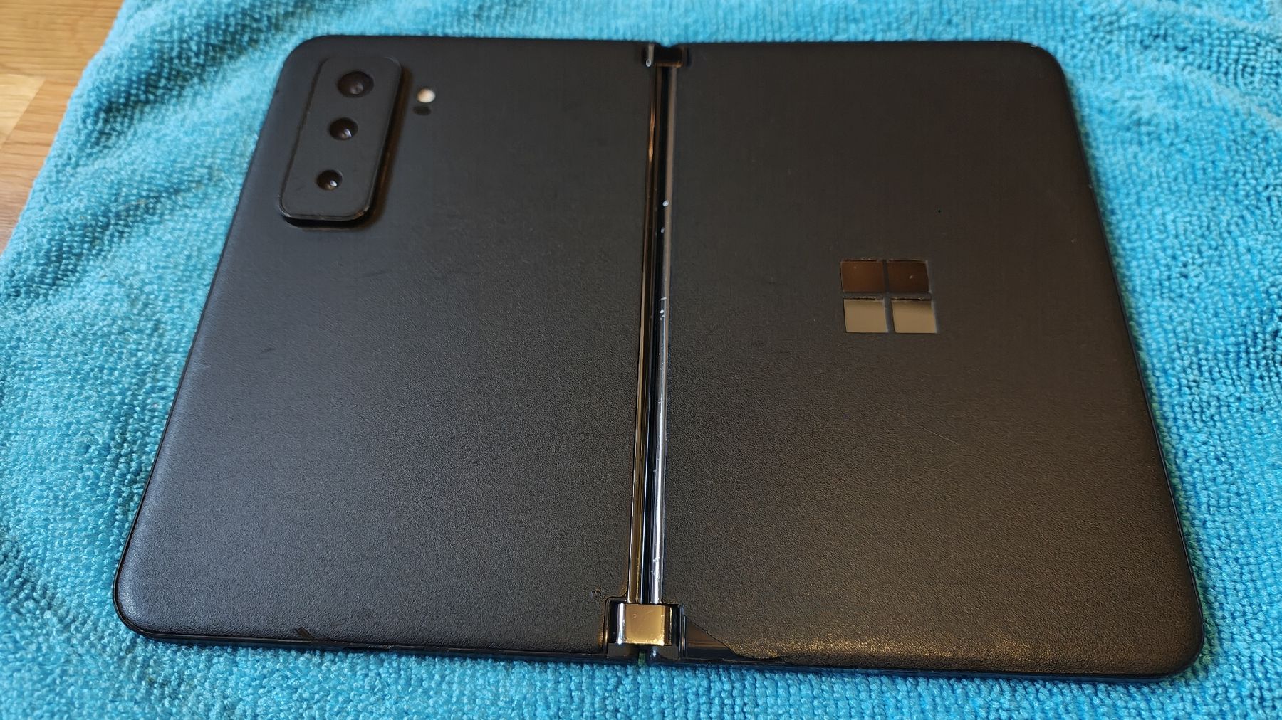 Microsoft Telefoni cellulari / Smartphones: Surface Duo Android 11 256GB Obsidian  – Usato da St. Gallen venduto da tintan 5
