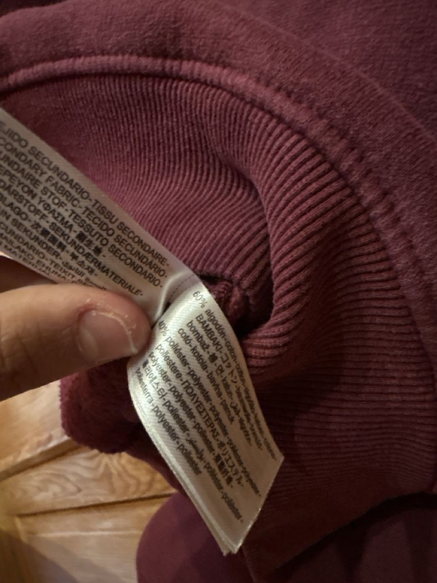 Bershka Pulls & Sweat-shirts: Zwei Pullover V-Neck – D'occasion à Affoltern am Albis par tam_5vn5 6