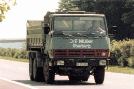 J.F. Müller Oberburg BE Kipplastwagen Foto