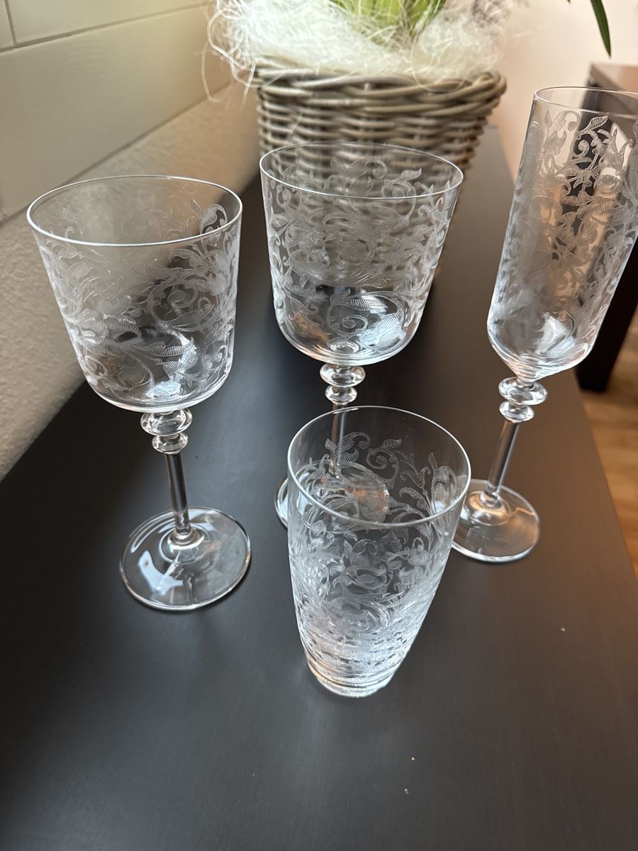 Bicchieri: 47 st Elegante Gläser  mit Gravur – Usato da Luzern venduto da smoky013 2