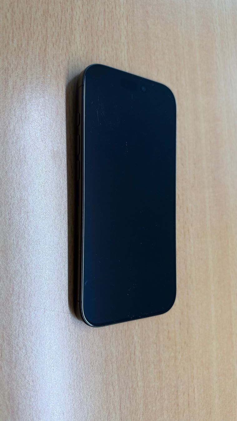 Apple Telefoni cellulari / Smartphones: Apple iPhone 16 Pro 256 GB – Usato da Baar venduto da Waldrand1234 1