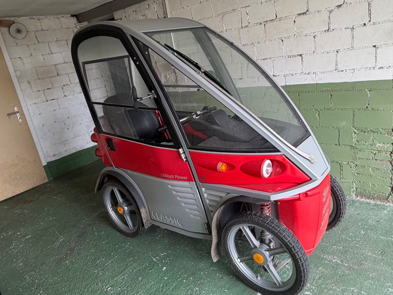 Kyburz Voiturettes électriques: Kyburz Classic Plus 30km/h rot – D'occasion à Sünikon par Rpf