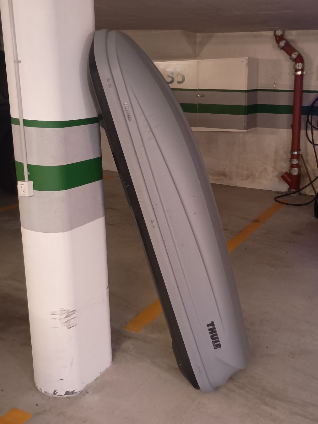 Thule Dachboxen: Car roof box – Gebraucht aus Oberägeri von zan_2tgr