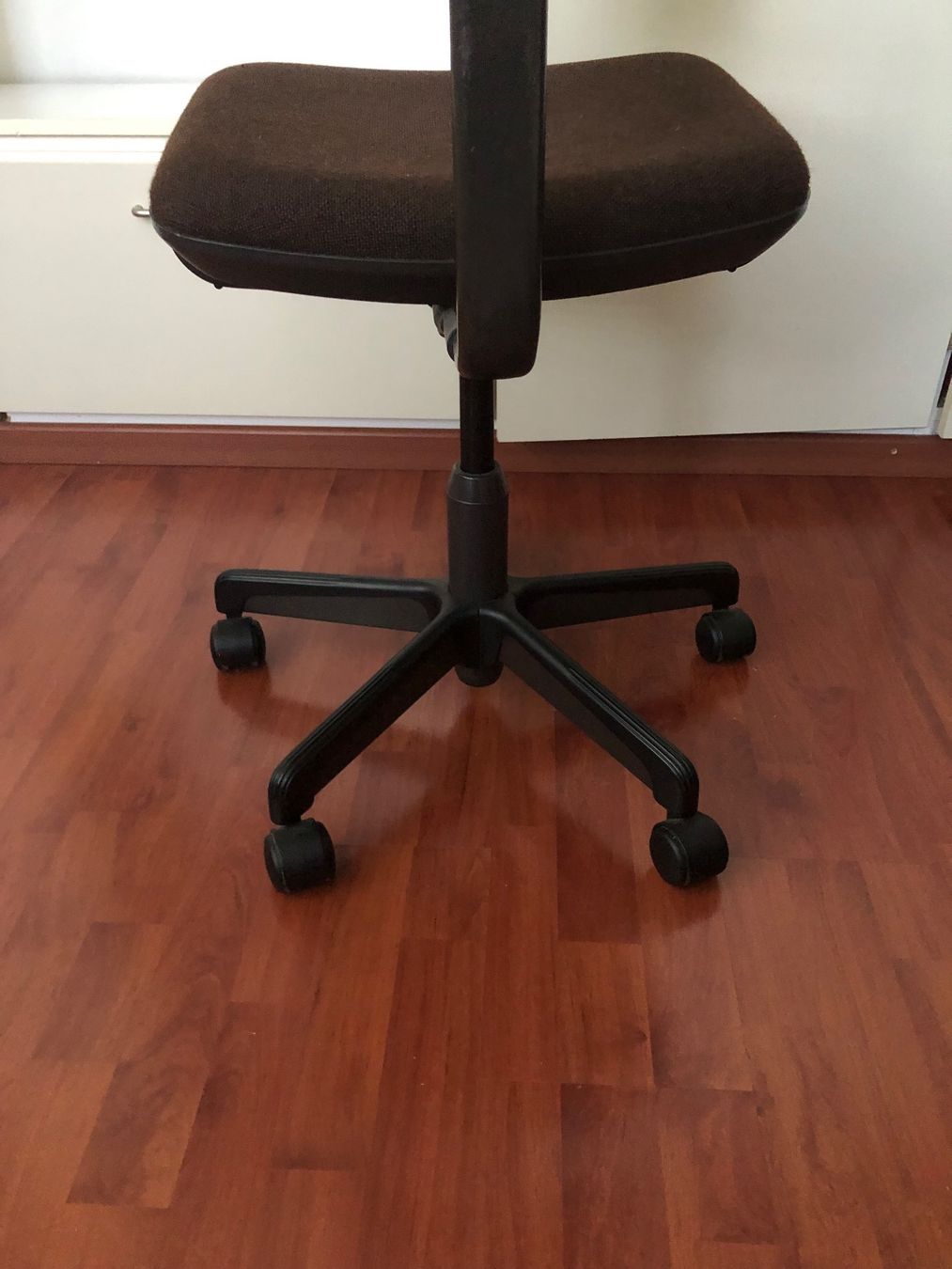 Rollstühle: Giroflex Bürostuhl – Gebraucht aus Männedorf von Inastore 3