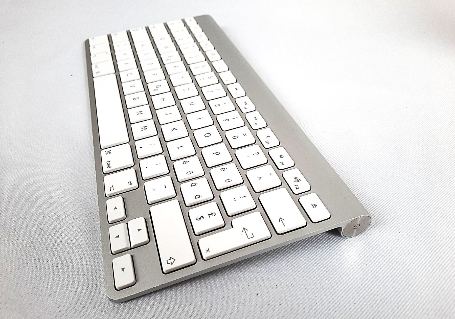 Apple Claviers: APPLE Wireless Keyboard – Neuf (Voir description) à Beinwil am See par Restwert_Beinwil 2