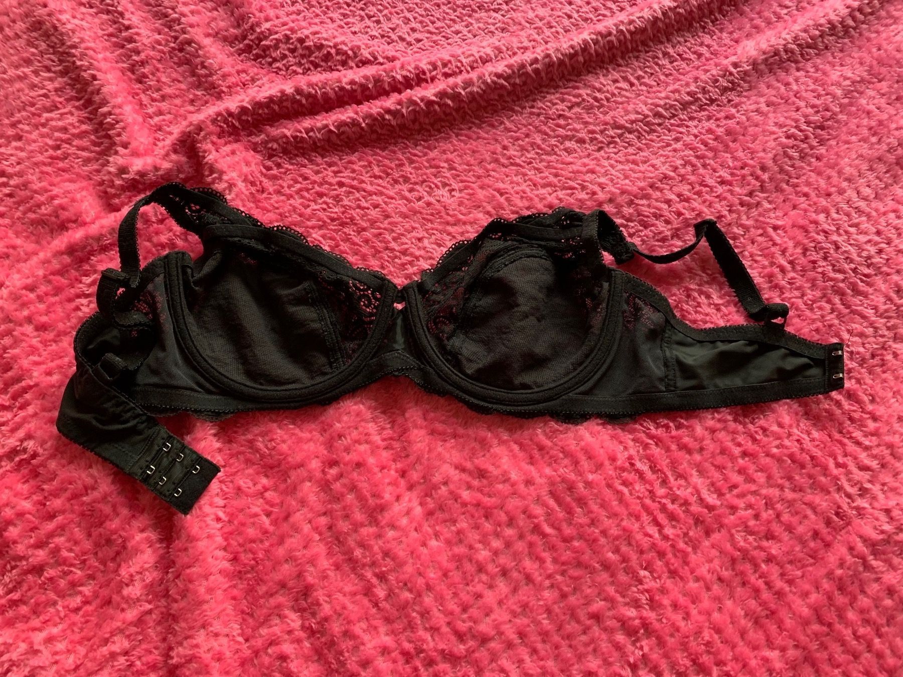 Altra biancheria intima: Bra Gr 75 D – Usato da Zürich venduto da AnaMK 5