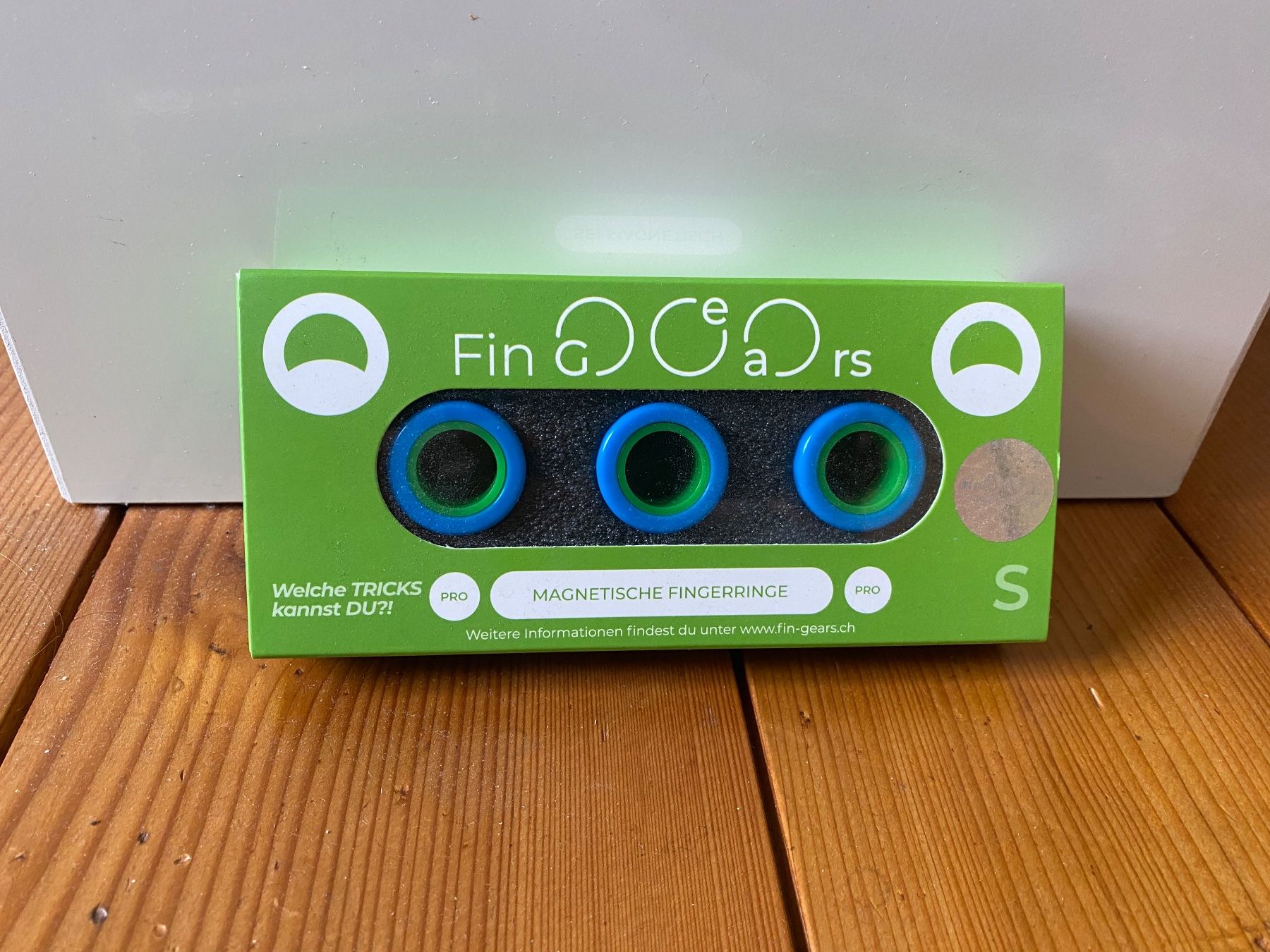 Giochi: Magnetische Fingertricks Fingears – Nuovo e nell'imballaggio originale da Muttenz venduto da murielle4132