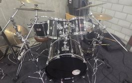 Yamha Recording Custom Schwarz made in England