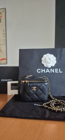 Chanel Vanity Case Mini schwarz guter Zustand