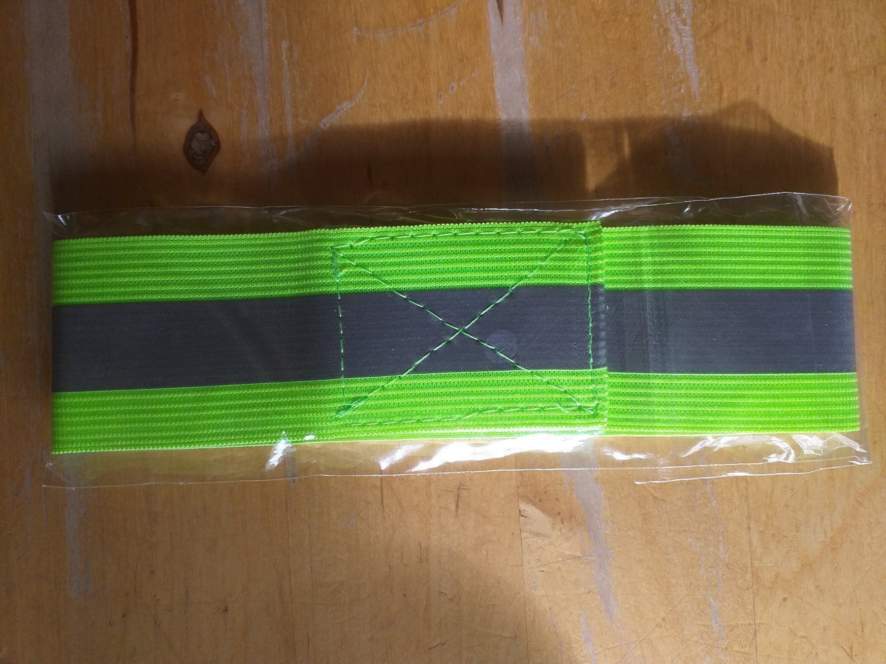 Armbänder & -reifen: Armbinde reflektierend – Neu und originalverpackt aus Pieterlen von Sailing4fun 2