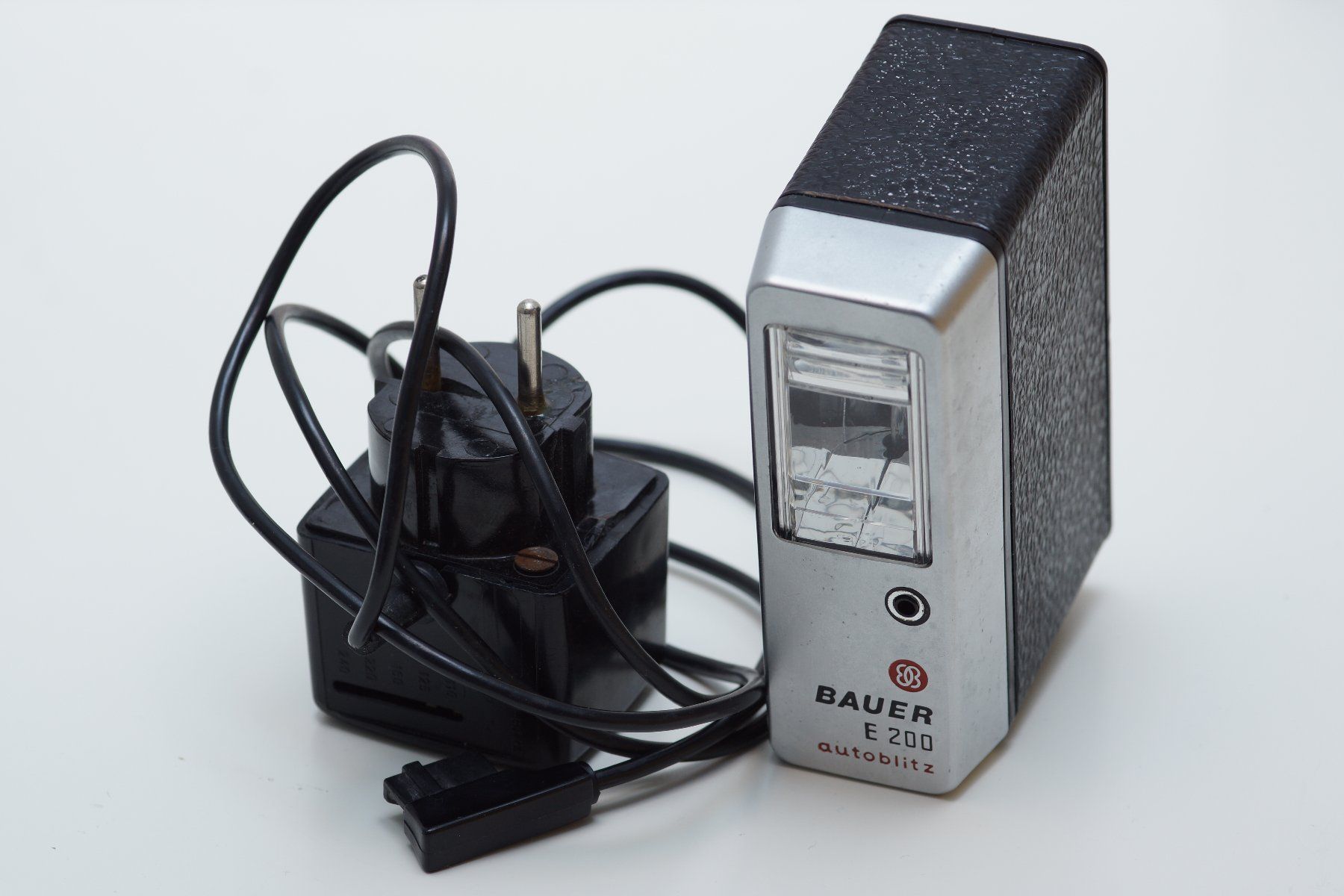 Flash: Bauer E 200 autoblitz ULTRABLITZ (Vintage) – Usato da Wetzikon ZH venduto da ChrimsChrams
