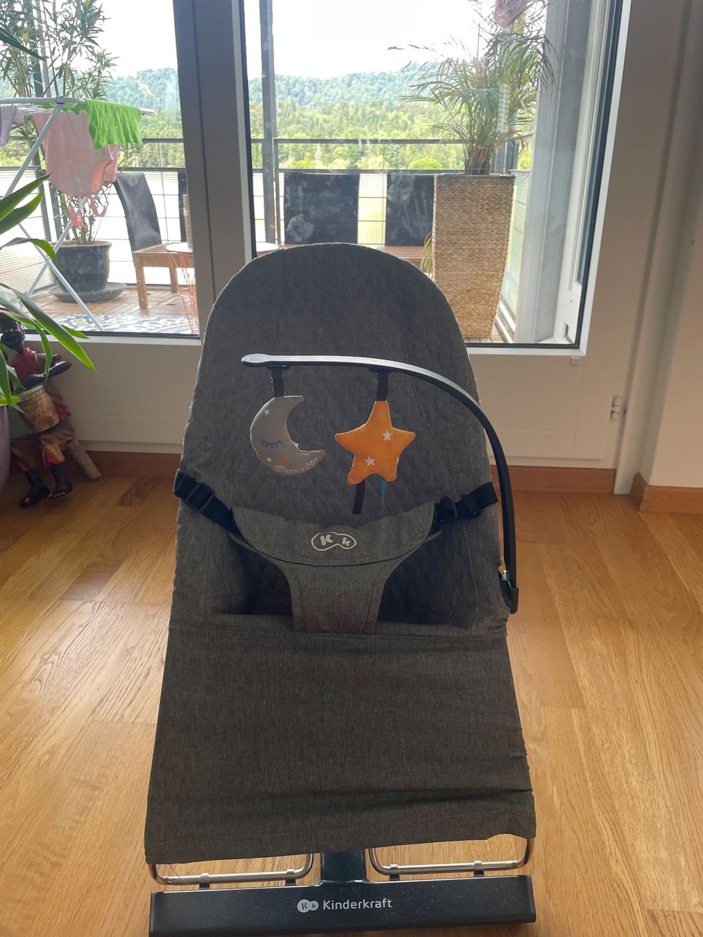 Kinderkraft Sdraiette & Sdraiette a dondolo: Babywippen - Grau - Top Zustand – Usato da Zürich venduto da fra_dm5c 2