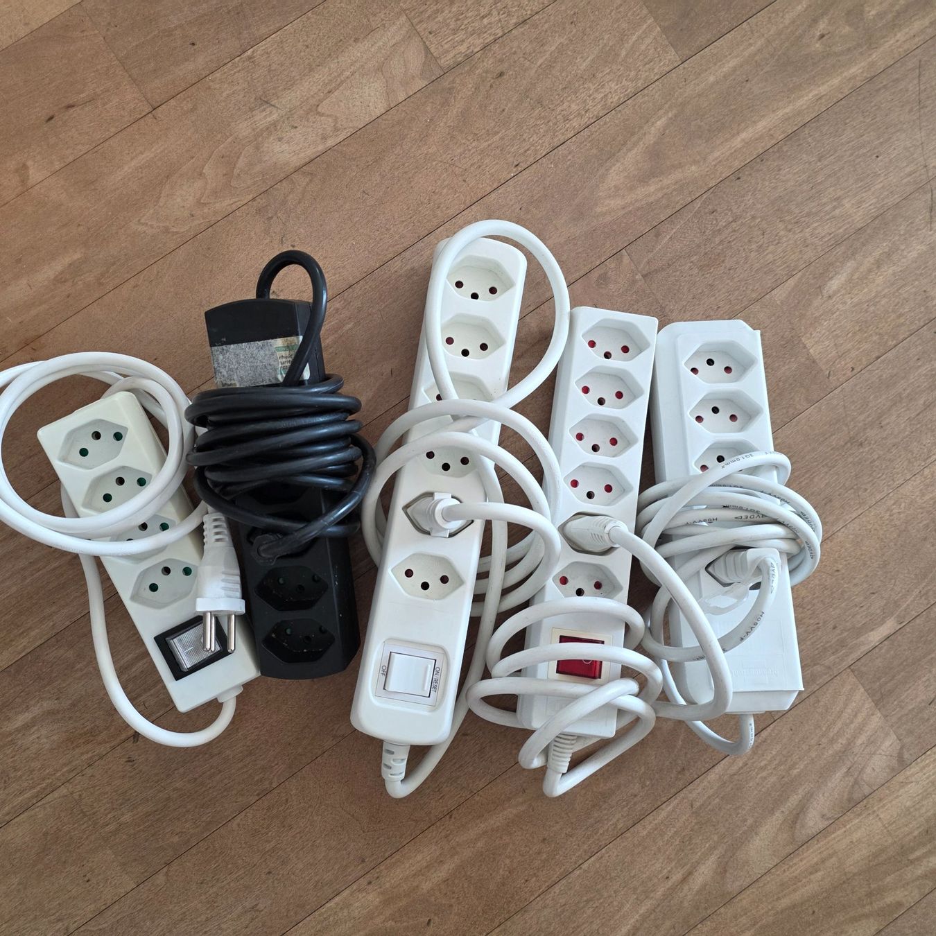 Stecker: Steckliste 5 Stk zusammen – Gebraucht aus Luzern von Cado12 1