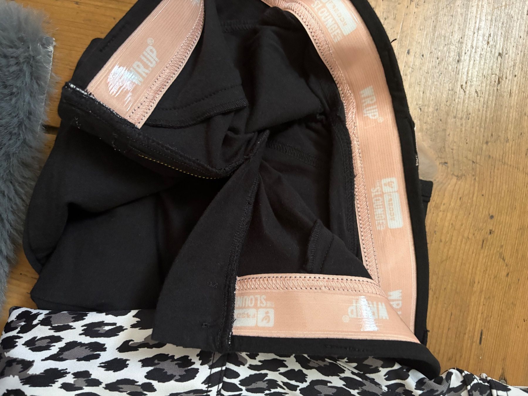 Leggings: Leggins – Nuovo (secondo la descrizione) da Mollis venduto da skyline015 1